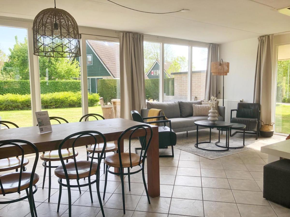 Bungalow 6 Op Recreatiepark De Wielen Sint Maarten Kültér fotó
